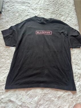 Black Pink Exclusive Chicago Merch